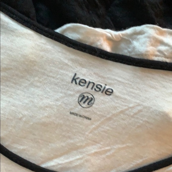 Kensie Hi-Low Top - Picture 3 of 5